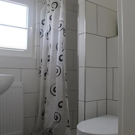 Doppelhaushälfte Für Monteure Und Gruppen Rechte Seite Apartamento *